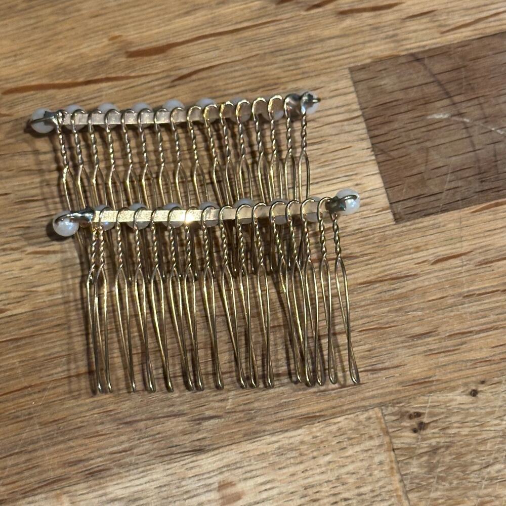 Pearl Hair Comb Freshwater Pearl Golden Wire Comb Hair Accessory - Picture 3 of 3